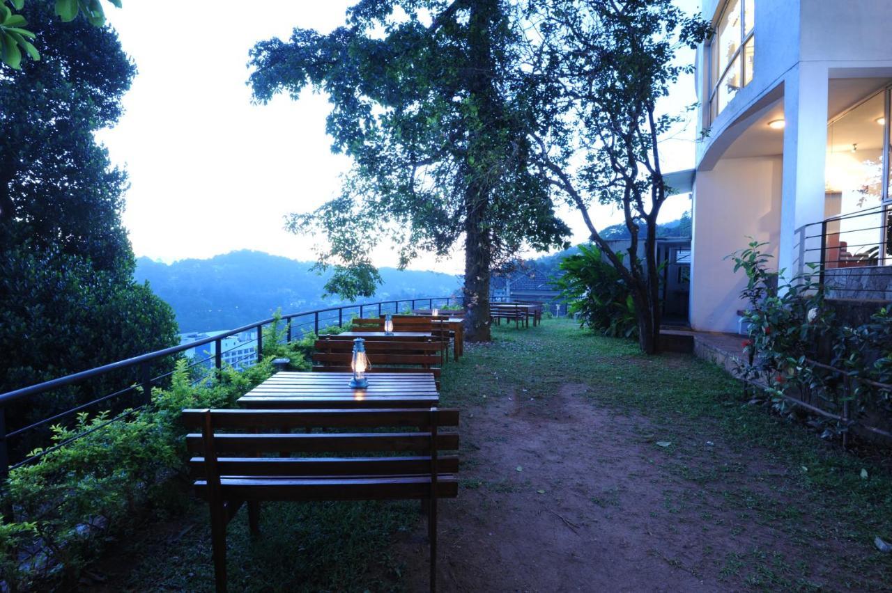Hotel See Kandy Exterior photo